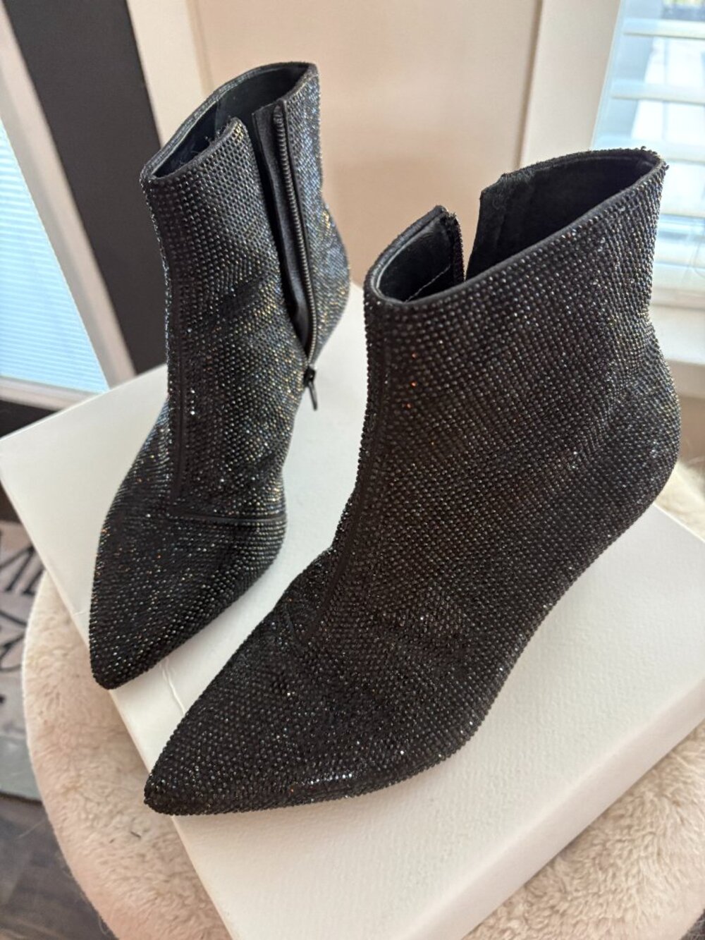 GAMINA BLACK ANKLE BOOTS